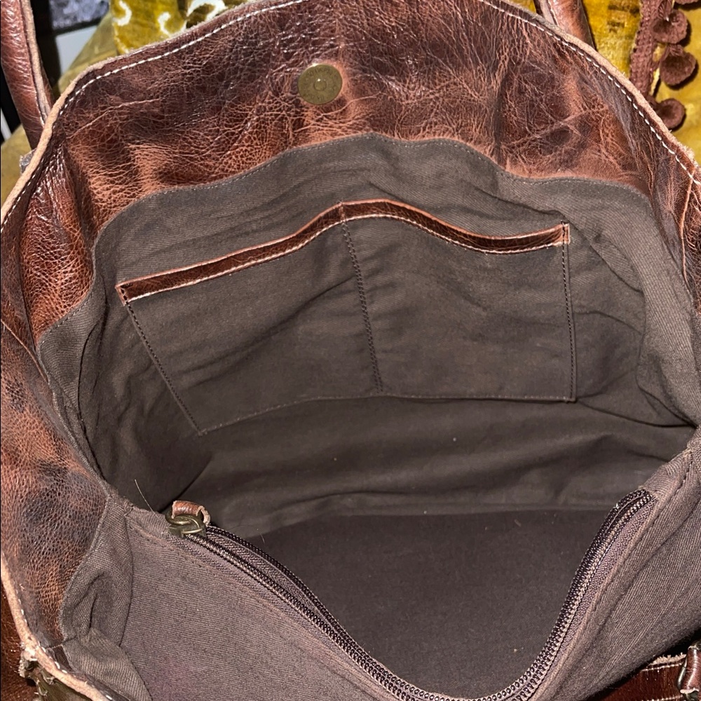 BedStu Rockaway Large Tote - Picture 6 of 13